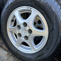 4- GOODRIDE RADIAL SPORTS 