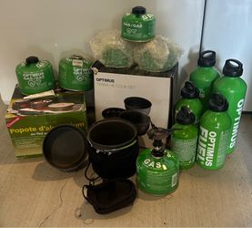 backpacking stove/camping cook set and fuel container containers