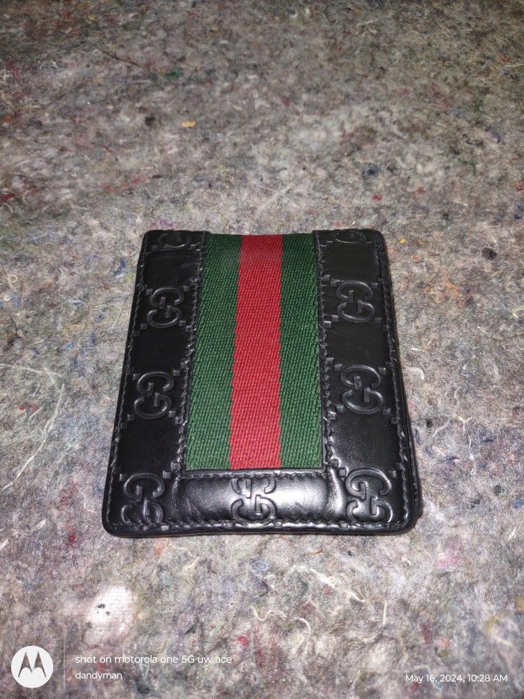 Gucci Bifold Wallet Signature Web 8 Slot