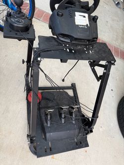 Logitech G27 Racing Wheel + Pedals + Shifter + Stand