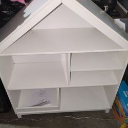 Kids book case
