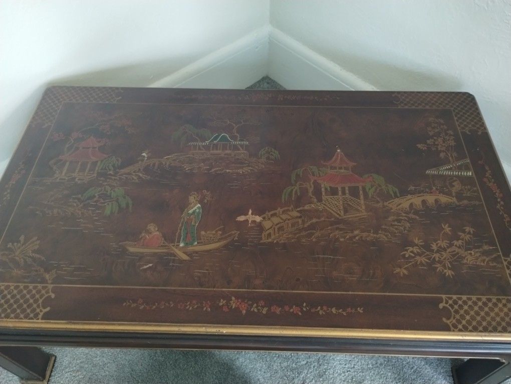 Beautiful Antique Oriental Table