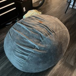 CordaRoy’s Bean bag bed