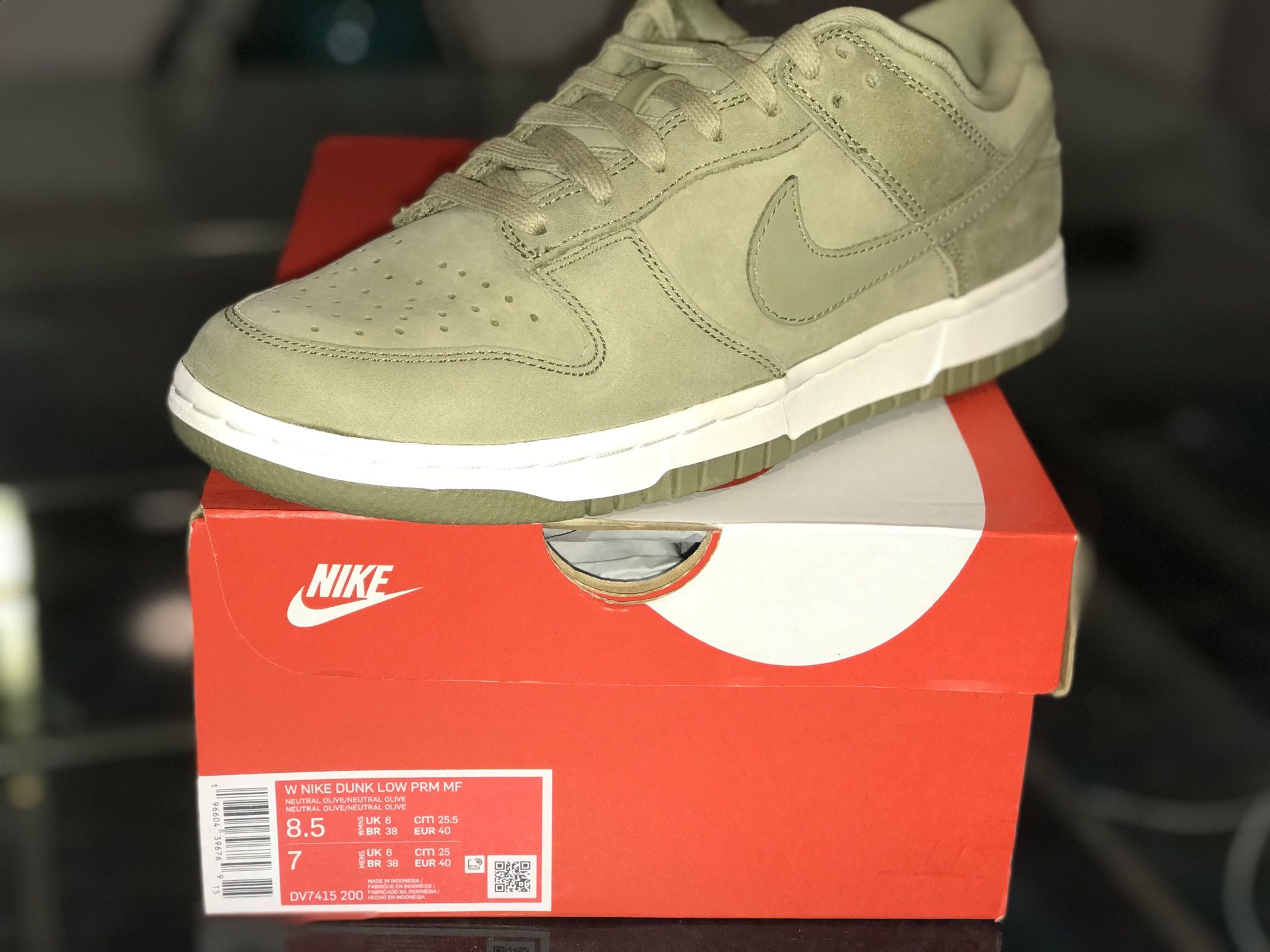 Womens Nike Dunk Low