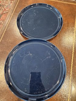 Crate & Barrel Set Of 4 Dinner Plates 