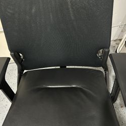 Office Chairs 