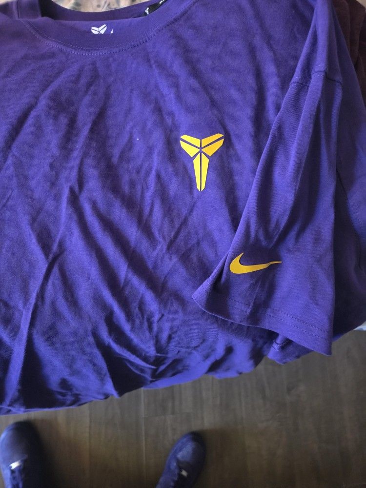 Kobe purple shirt