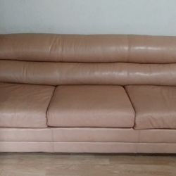 Lounge couch