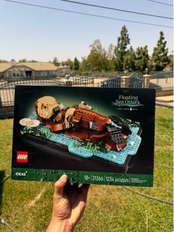 Lego 21366 Floating Sea Otters