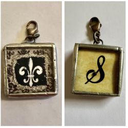 Jewel Kade Charm- double-sided with Fluer De Lis on one side and S on other side