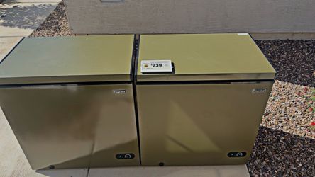 Magic Chef Chest Freezer – Olive/Gold