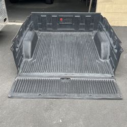 Plastic Bed Liner 