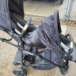 Double Stroller  . Sit And Stand