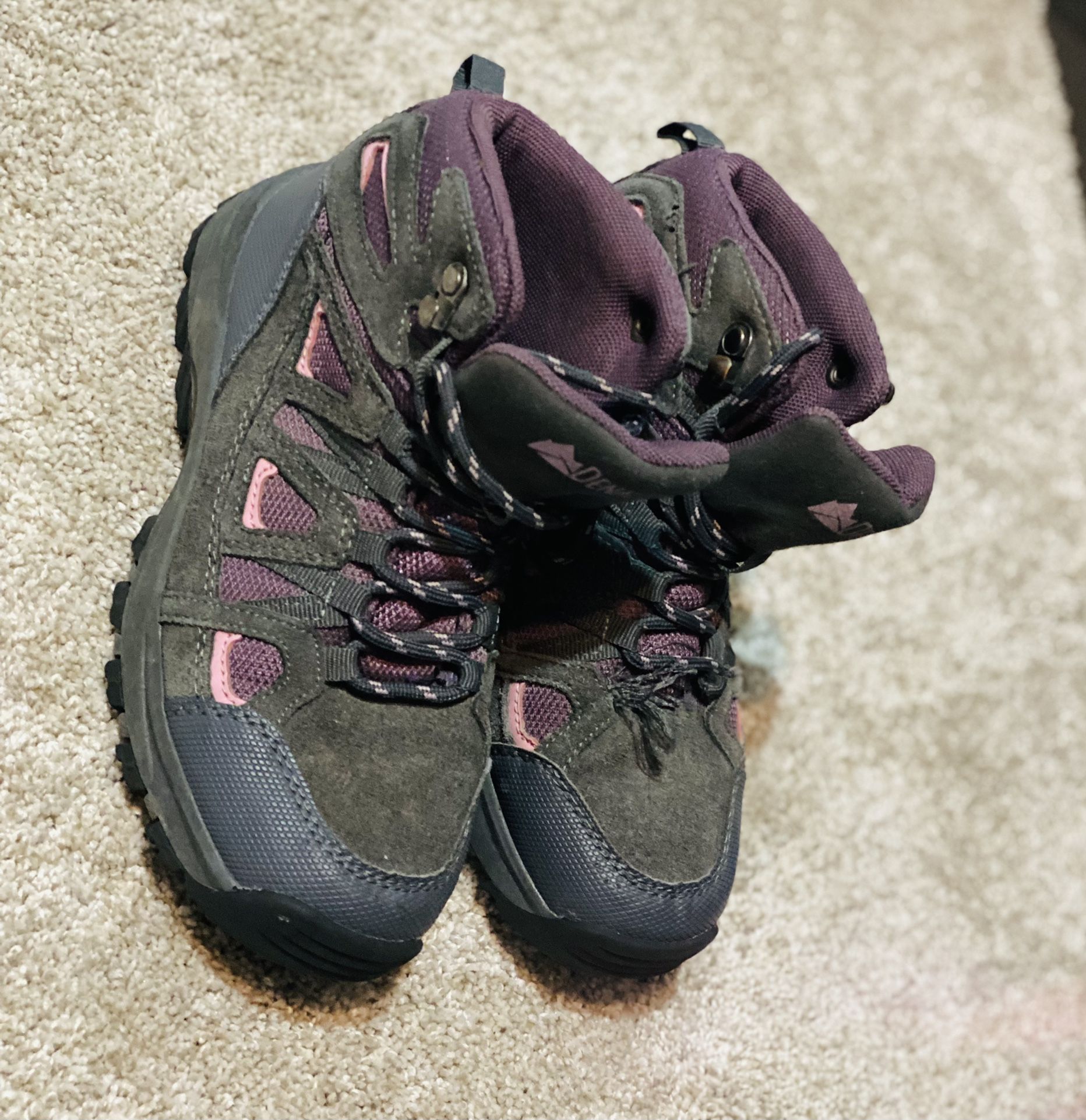 Girls Hiking Shoes