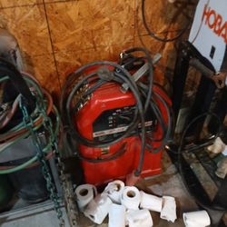  Lincoln Electric AC-225 Arc Welder