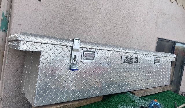 Large Truck Tool Box