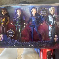 Disney Descendants Evie Doll 