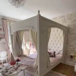 Pottery Barn Blythe Bed / Mattress / Mirror / Retail: $4,000 / Delivery Available