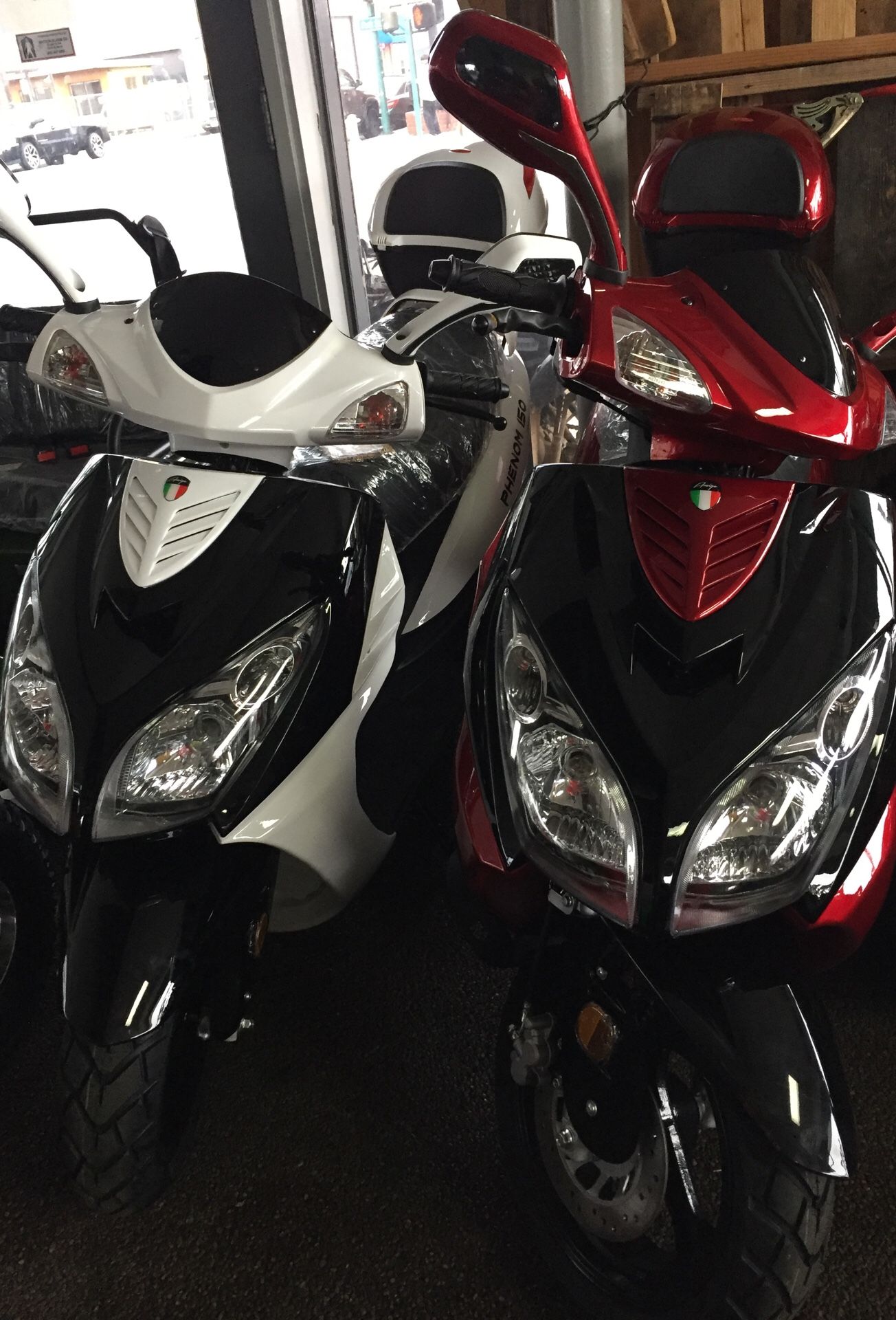 Phenom 150 scooters