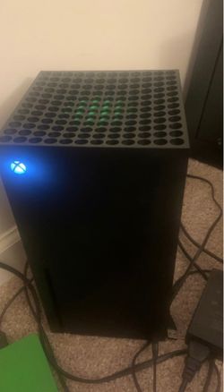 Xbox series x used like new