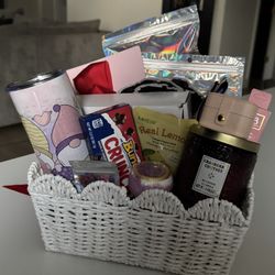 Gift Basket 