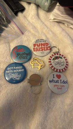 Pampered Chef Pins and Keychain Lot