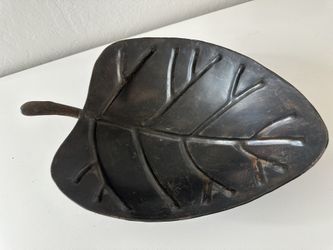 Metal Leaf Bowl /plate 15x10x3