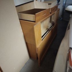 8 Drawer Queen Size Captains Frame