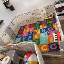 22 Foldable Baby And Toddler Play Pen