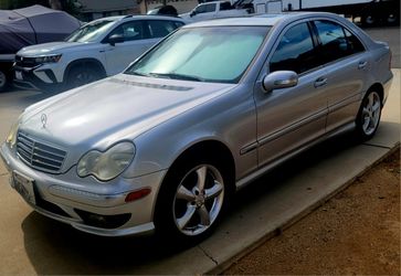 2005 Mercedes-Benz C-Class
