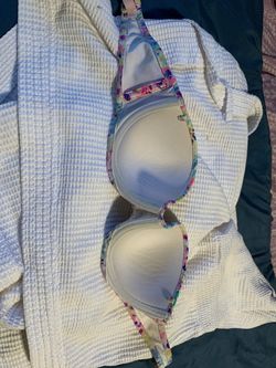 Victoria’s Secret floral bikini top 36B