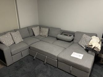 3 PIECE COUCH WITH EVERYTHING INCLUDED
