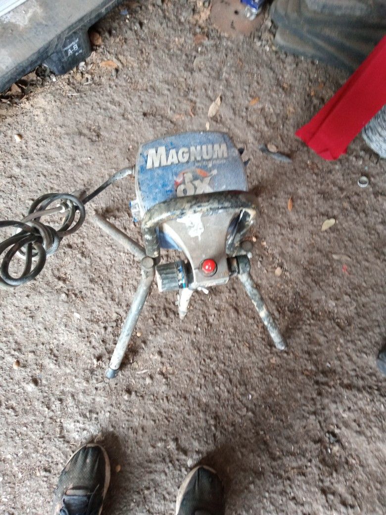 Magnum Dx Paint Sprayer for Sale in San Antonio, TX OfferUp