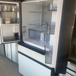 Samsung RF29BBM Bespoke 29 cu ft Smart Refrigerator