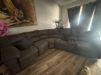Sectional couch