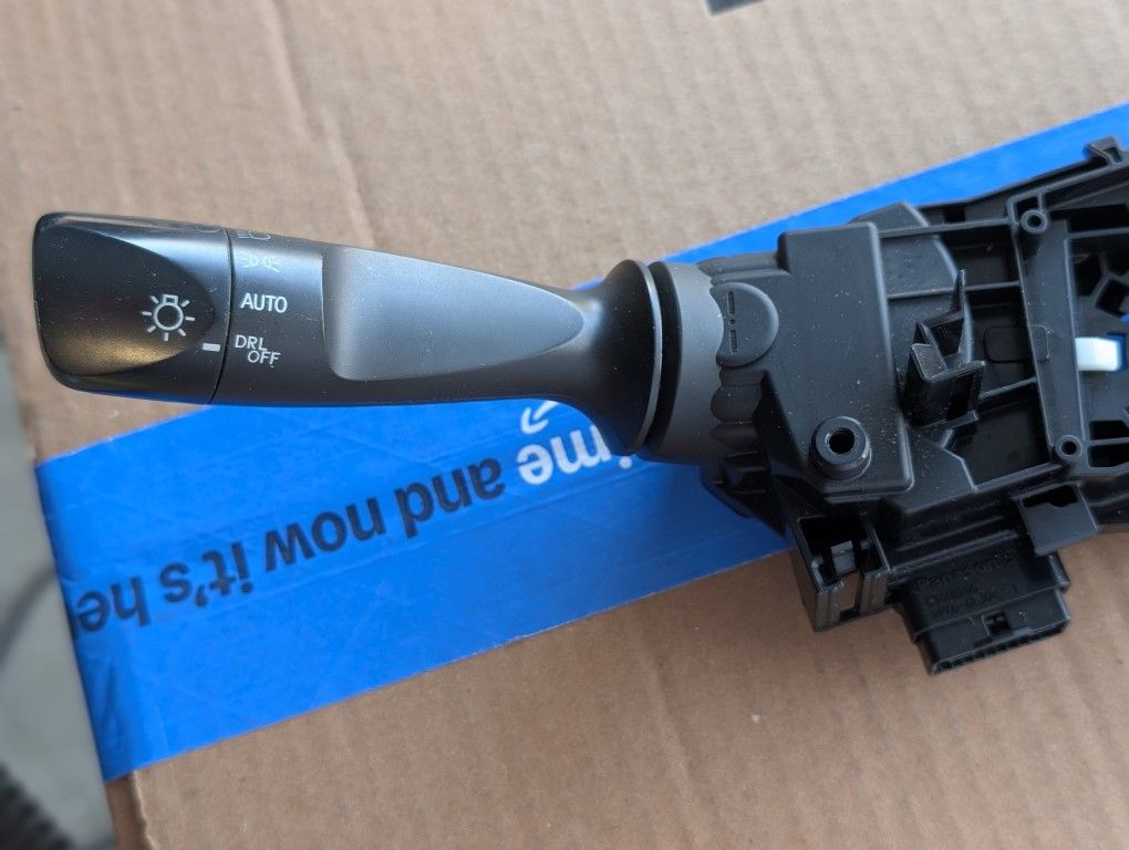 Toyota Camry Headlight Combo Switch