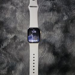 Apple Watch Series 8 - Unlocked