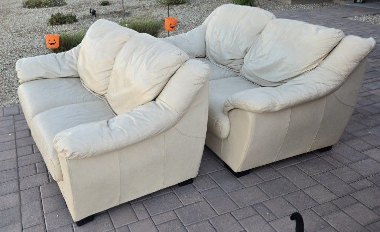 2 Leather Love Seats
