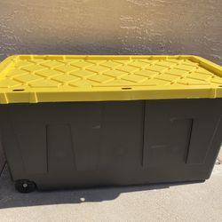 HDX 27 Gal. Tough Storage Tote in Black with Yellow Lid