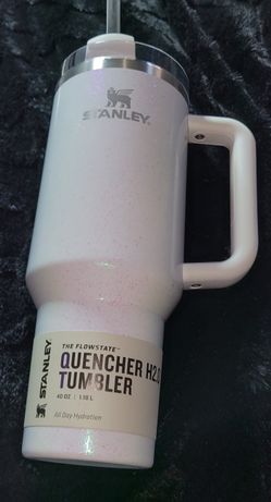 Stanley 40oz Quencher Tumbler (Limited)