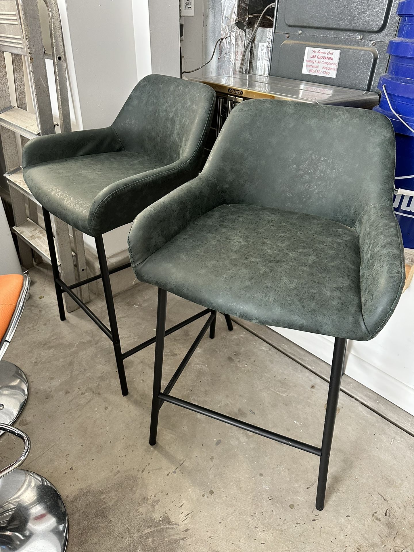 Bar stools x2