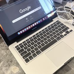 MacBook Pro 13 Inch