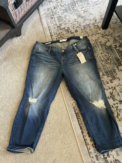 Torrid Plus Size 22R Ex-Boyfriend Distressed Cropped Jeans