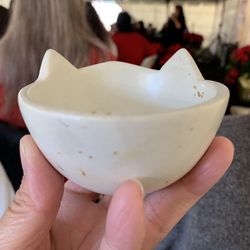 Soapstone Kitty Bowl
