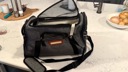Pawfect Pets - Airline Pet Carrier - Gray