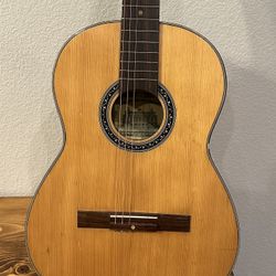 Vintage Acoustic Guitar 