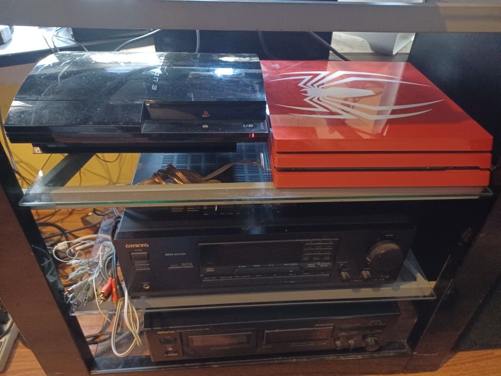 PS4 PRO SPIDER-MAN AND 80GB PS3 BACKWARDS COMPATIBLE CONSOLE AND GAMES BUNDLE NO CONTROLLERS $500 FINAL PRICE