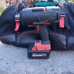  3/4" Milwaukee Cordless Impact Gun 