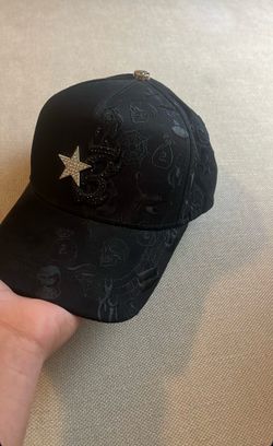 Barbs hat original black and white