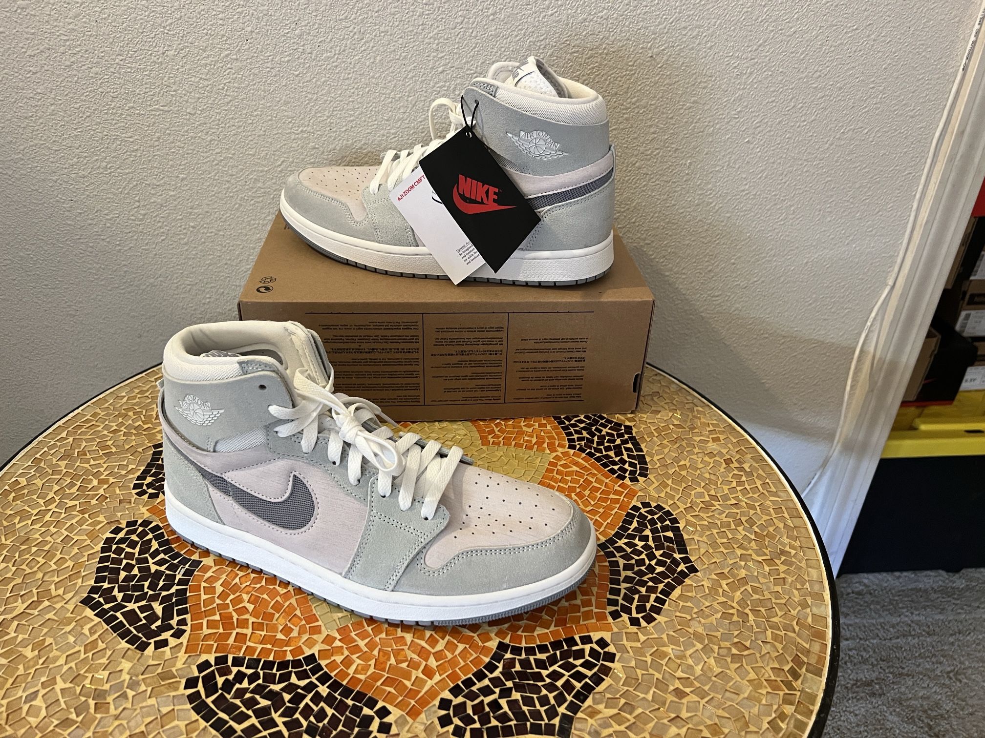 Air Jordan 1 Zoom CMFT 2 Summit White/Light Silver/Sail/Particle Grey Size M 10 